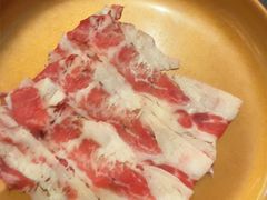 -牛YO寿喜烧·铁板烧和牛火锅自助(市府恒隆店)
