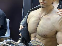 -上海跨国采购会展中心
