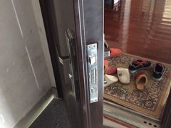 -国兴开锁换锁(石泉路实体店)
