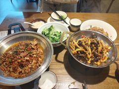 -八碗湘长沙市井菜(坡子街店)