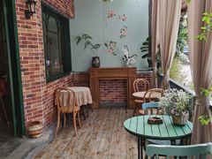 -The Flowers Coffee(南山店)