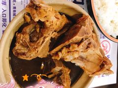 -万和春排骨砂锅米饭(新业广场店)