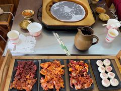 -阿昌白族石板烧·菌锅(大理古城店)