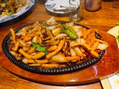 铁板鱿鱼-香喷喷小饭店