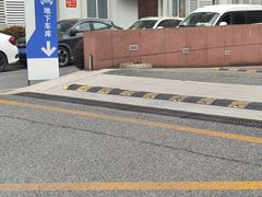 -上海市第六人民医院金山分院-停车场