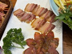 -老滇山寨•云南特色菜•地方菜•民族风情歌舞表演(经开区店)