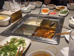 -海底捞火锅(新松江路店)