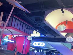 大堂-龙少爷碳火干锅(环球中心店)