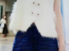 -宝库女装店(绿地缤纷广场店)