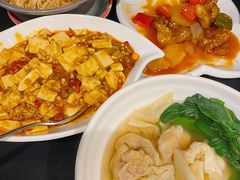 -香港新发烧腊茶餐厅(水围店)