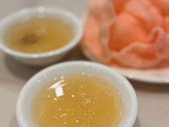 -御沪沪味园.融合菜.海鲜(斜土路店)