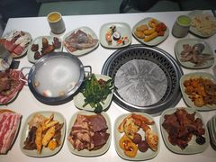 -圣罗巴海鲜烤肉自助(赤峰店)