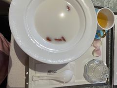 -燕庭·纯燕窝·甜品下午茶(南京西路店)