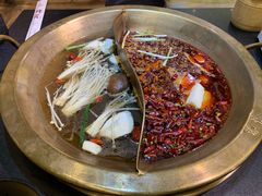 -沸炉重庆老火锅(军事博物馆店)