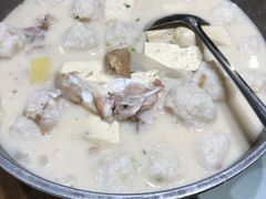 -黄泥岗·地道湖北菜(奥特莱斯店)