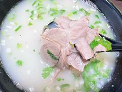-万红路羊汤烧饼店(将台路店)