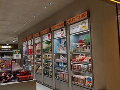 -泡泡玛特POPMART(蓝色港湾店)