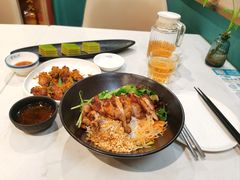 -美奈小馆·越南料理(中航城君尚购物中心店)