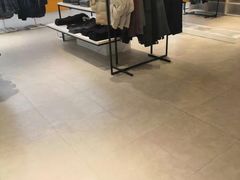 -美特斯邦威(新天地购物中心店)