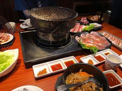 -山之屋炭火烧肉·生啤畅饮(大朗万科中央公园店)