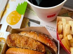 麦麦咔滋脆卷堡不辣全家餐-麦当劳(厦门思明路店)