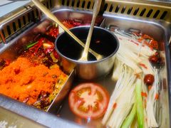 -雾都渣渣火锅(南城智汇城店)