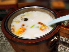 江南水乡一桶鲜-南京大牌档(香港广场店)