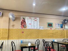 大堂-小胡子烧烤(江汉路店)