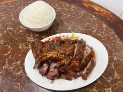 黑椒烧鹅拼叉烧饭-陈光记烧腊店(罗保博士街店)
