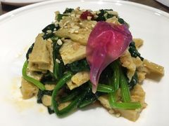 -清真·玛丽亚新疆菜主题餐厅(浙江中路店)