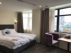 -海豚湾高端月子会所(黄浦店)