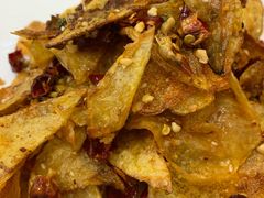 -扒虾小妹儿麻辣海鲜(宏图街店)