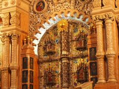 -滴血救世主教堂