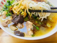 -文山荷鲜居(翠湖店)