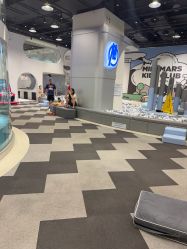 -MINI MARS 脚下的城市乐园·餐饮·派对(静安江宁店)