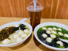 鱼丸汤-老滕家过桥米线(金鱼胡同店)