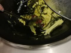 -屯老二农家铁锅炖·行业领军者(梅江店)