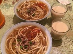 牦牛肉面-老光明岗琼甜茶馆