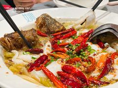 -姚姚酸菜鱼·金戈戈香港豉油鸡(喜荟城联名店)