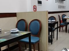 -川香阁(程家桥店)