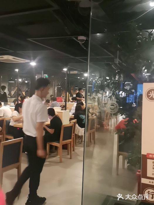 圣火营自助烤肉(南京东路店)大堂图片
