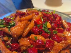 -喝丢一只鞋海鲜烧烤·海肠捞饭(文体街店)