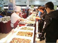 自助取餐区-哈工大一校区食堂