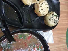 -小杨生煎(金山百联购物中心3楼店)