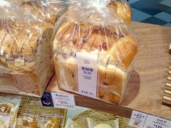 -好利来(万卉路店)