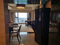 -成都保利公园皇冠假日酒店(熊猫基地店)