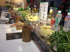 -百品聚旋转火锅(号外店)