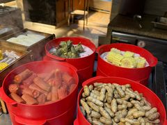 -东方红海鲜百汇(国际大厦店)