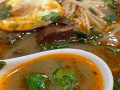 -金杨拉面王小吃面馆·牛三宝面·红烧牛肉粉