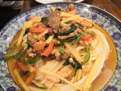 -清真·玛丽亚新疆菜主题餐厅(浙江中路店)